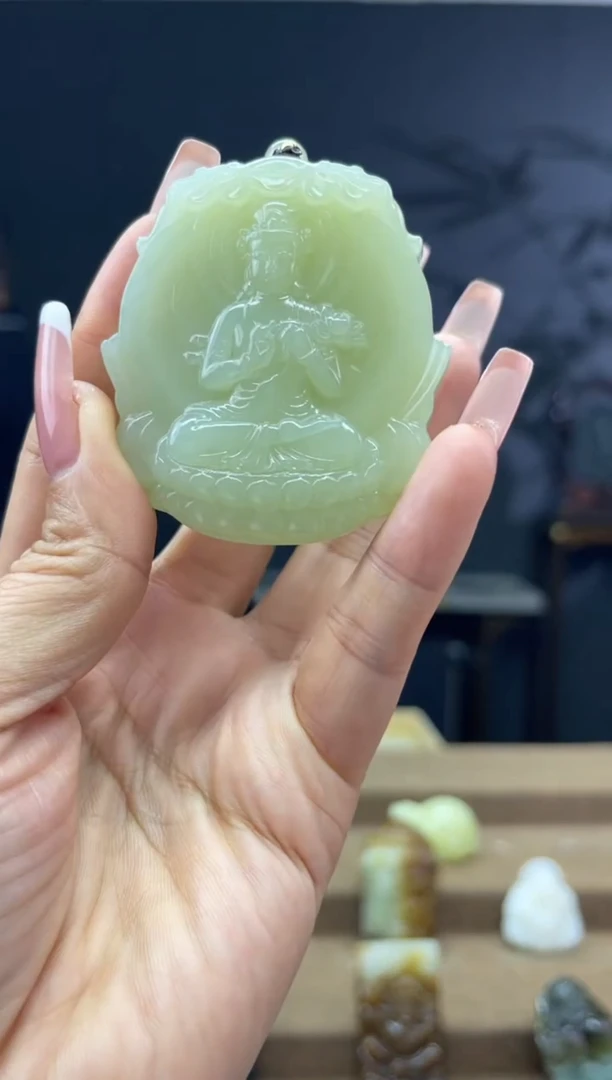 颈饰未镶嵌和田玉1