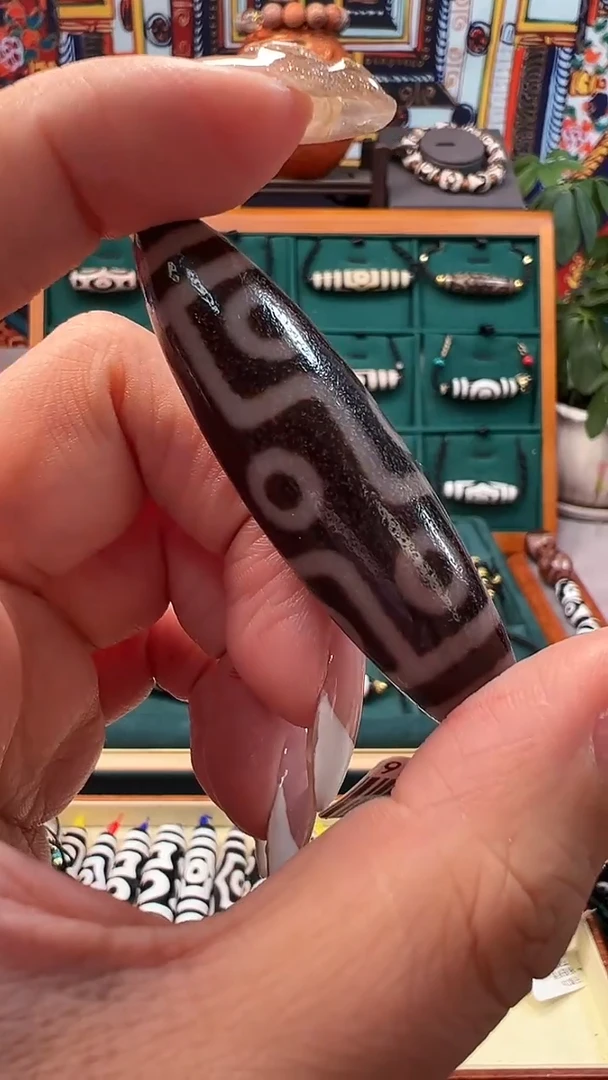 玛瑙/玉髓（覆膜）颈饰未镶嵌52.