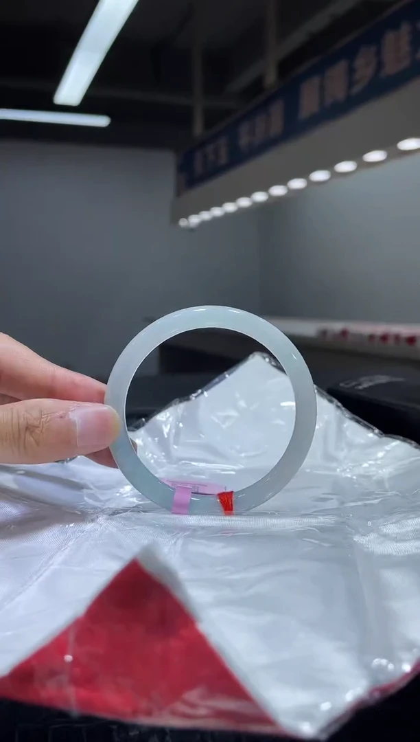 未镶嵌手镯翡翠15