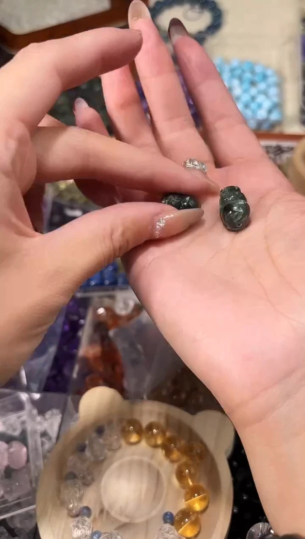 【闪购商品】水晶手串未镶嵌绿龙晶貔貅一个宽卡10