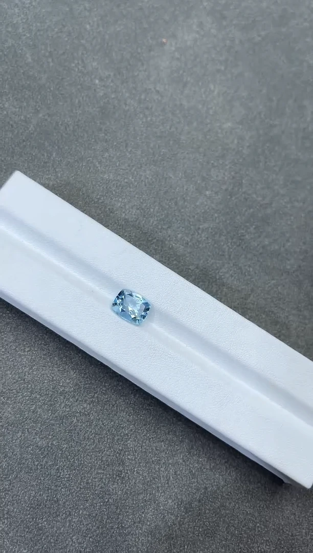 未镶嵌笔搁海蓝宝石2.56ct