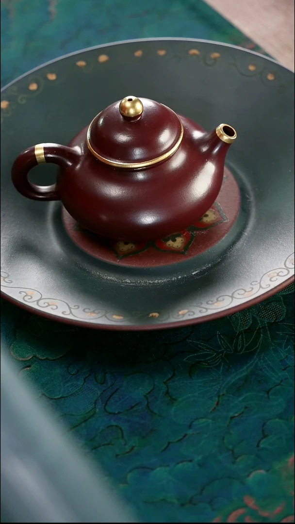 茶壶紫砂四号井茄皮紫泥描金薄胎小容天