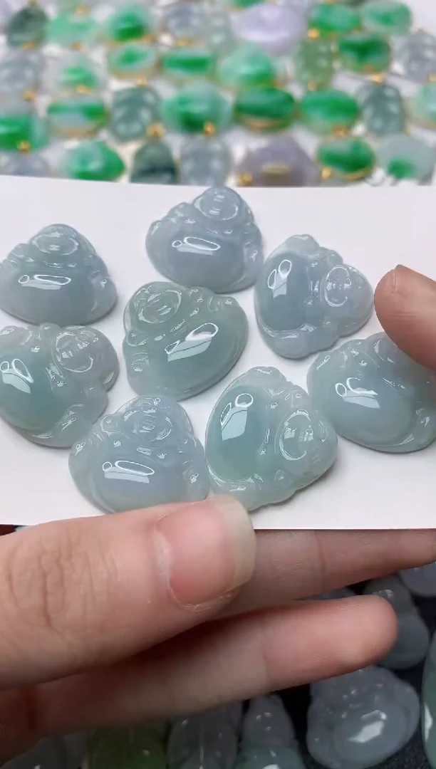 【闪购商品】翡翠颈饰未镶嵌3....多样性发其一