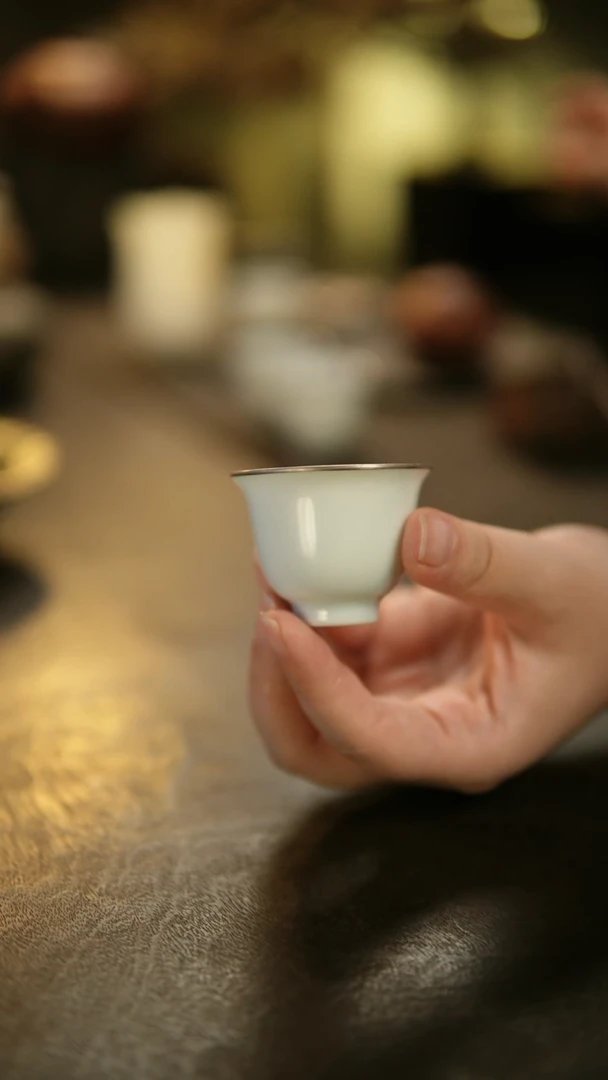阿眠    陋影素胎包银口单杯