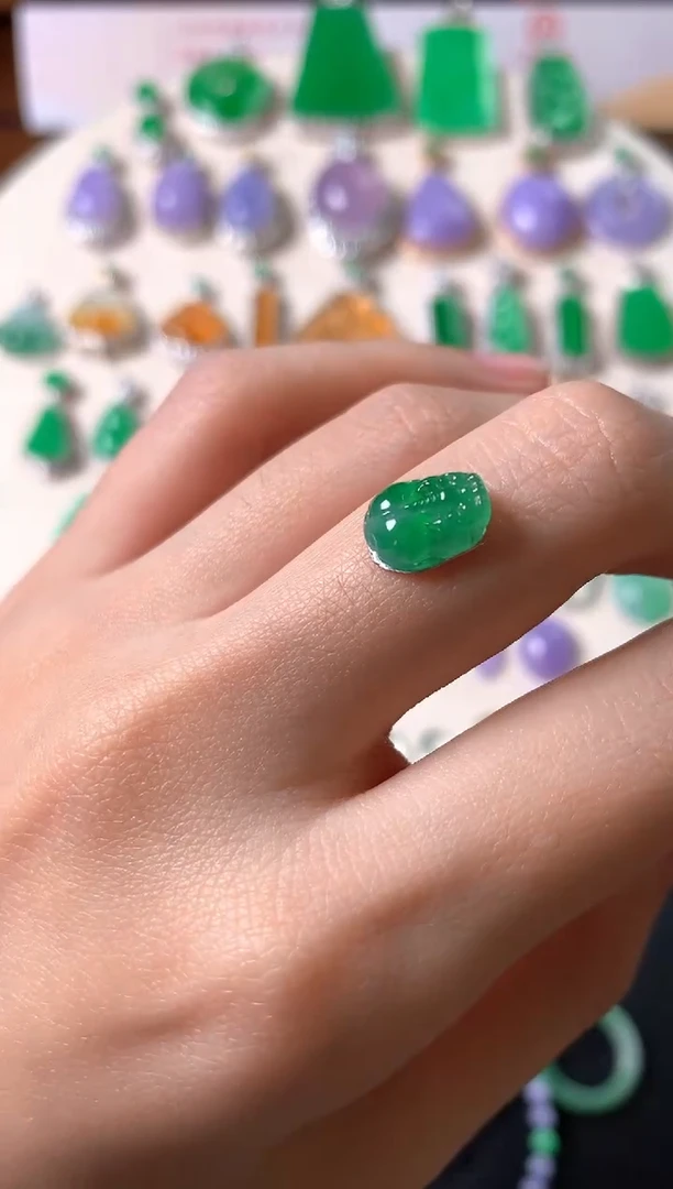 未镶嵌定制翡翠裸石（镶嵌定制）