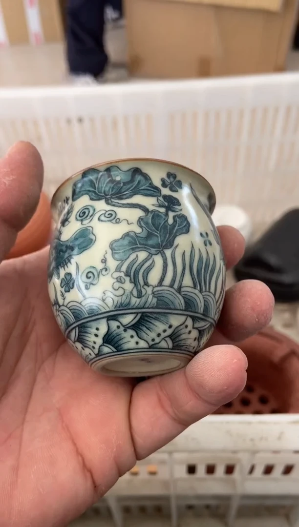杯无运费险有瑕疵的摄影的产品有使用过的痕迹有点脏介意勿拍