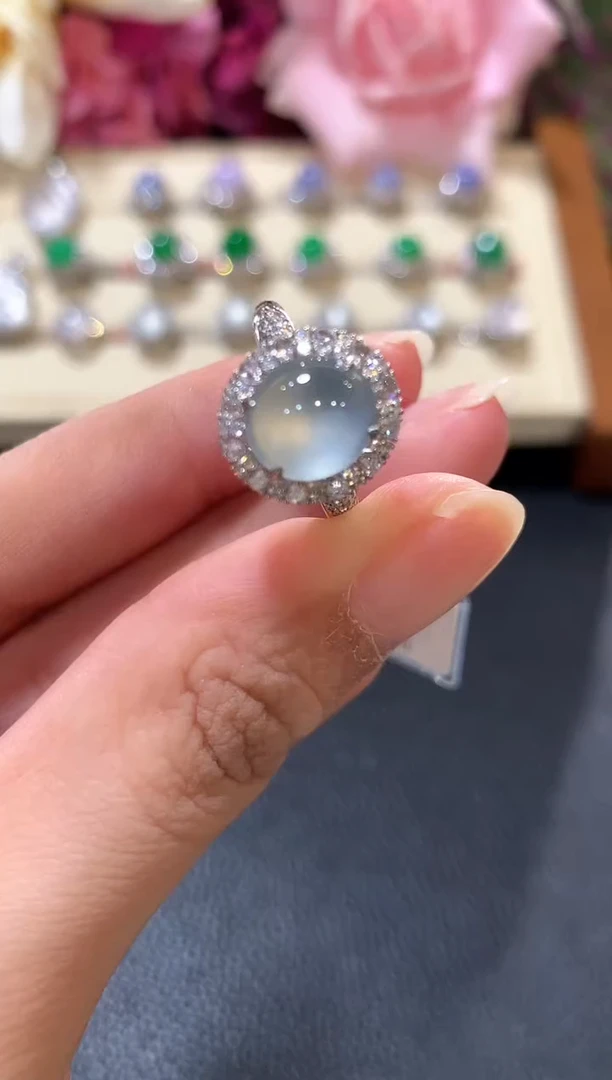 18K金镶嵌戒指翡翠z157