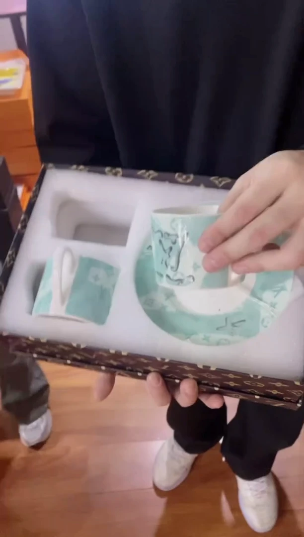 【闪购商品】杯全场正品，京东包邮