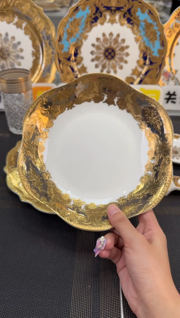 瓷片8英寸异形菜盘 正品