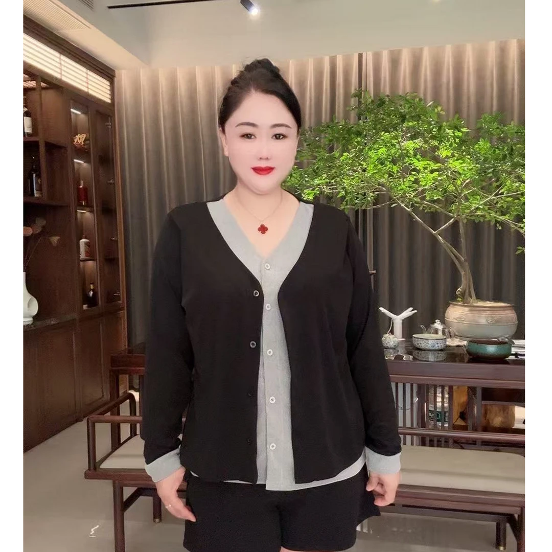 2025早秋新款时尚气质假两件撞色拼接纽扣简约百搭上衣