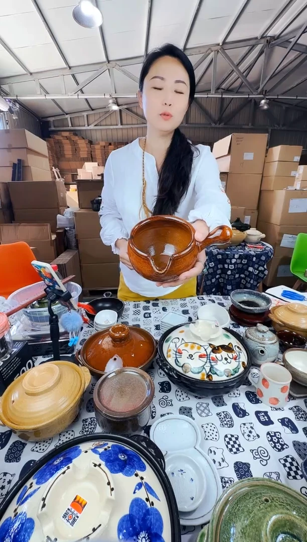 日本进口伊贺烧带手柄无盖小锅