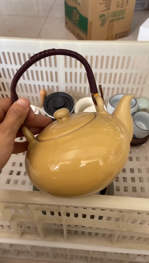 无运费险有瑕疵的摄影的产品有使用过的痕迹有点脏介意勿拍