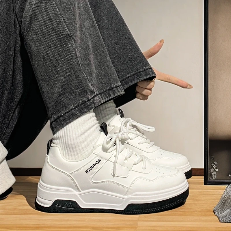 回力女鞋简约小白鞋百搭厚底运动板鞋2025秋季新款复古面包鞋子女