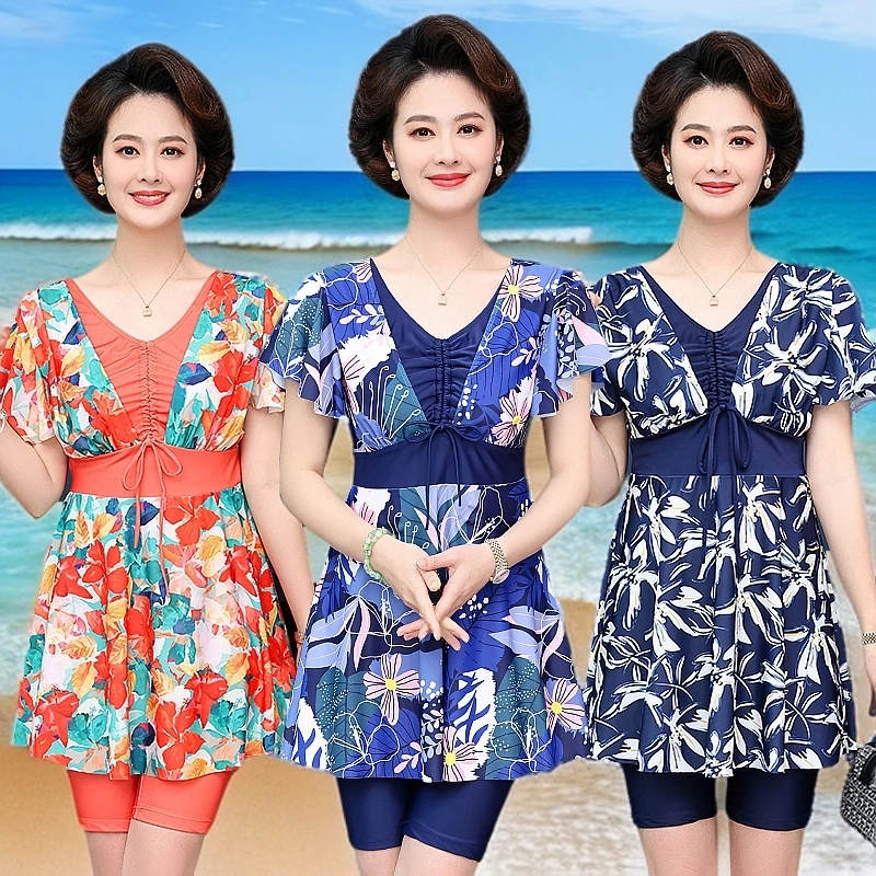 2025新款泳衣女妈妈款裙式分体遮肚显瘦中老年人保守大码温泉泳装