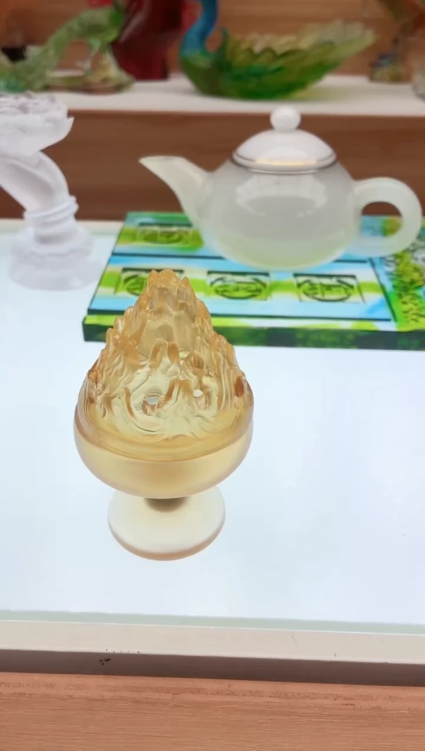 手工艺品琉璃琥珀色博山炉10*6*4公分