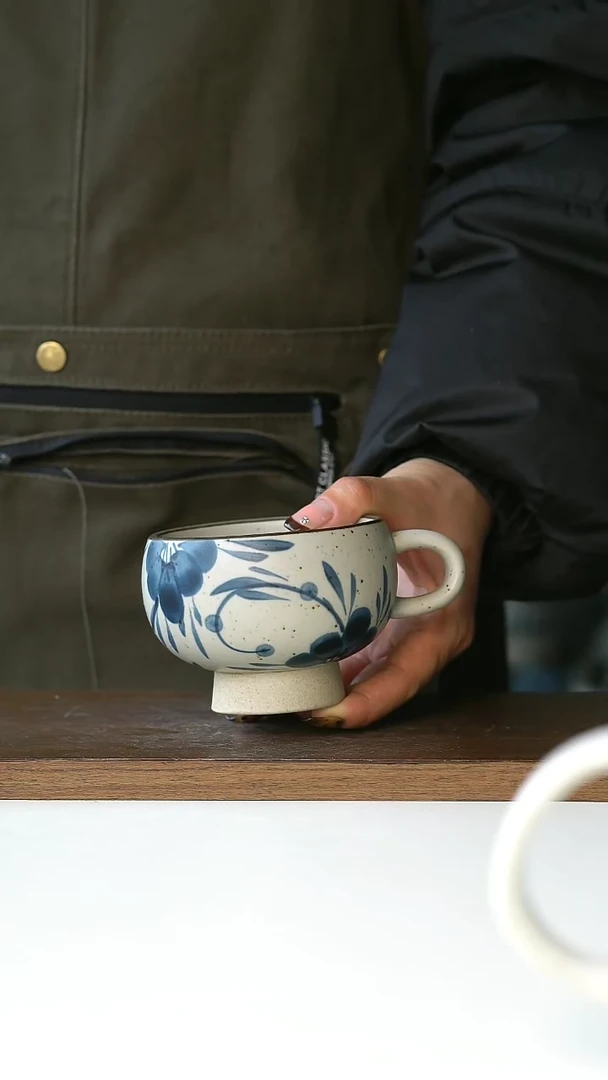 【闪购商品】陶瓷粗陶手绘七里香高足210ml@4-2@