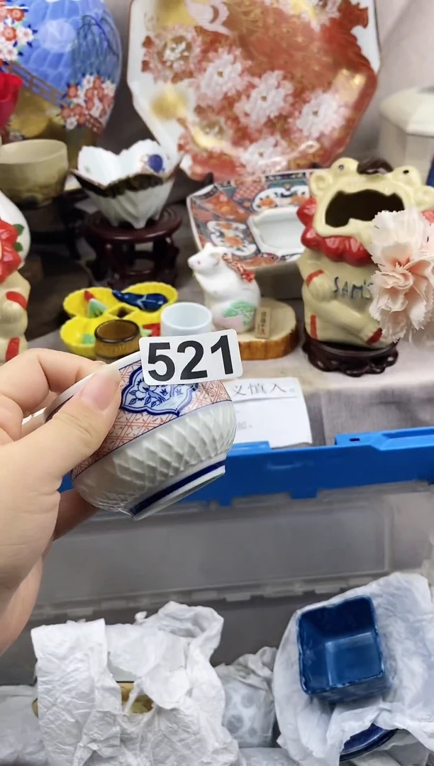 摆件好看好看的小瓷器