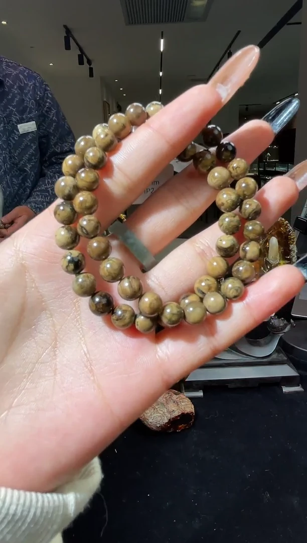 琥珀颈饰未镶嵌缅甸琥珀根珀手串多样性发其一