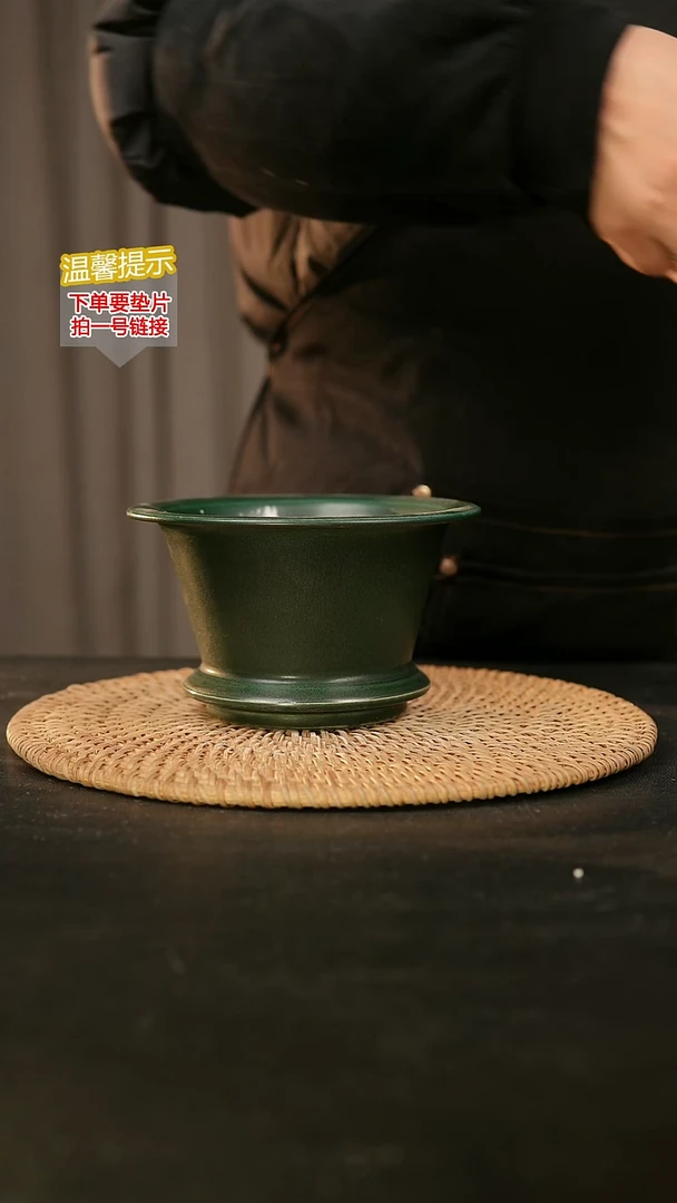 瓷片905内口径约10-11  外高约8