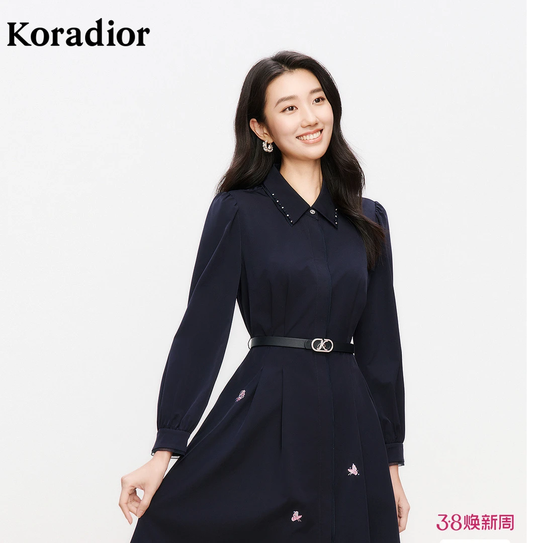 【晨粉专享价】珂莱蒂尔2025春季新款减龄商务通勤百搭连衣裙女翻领
