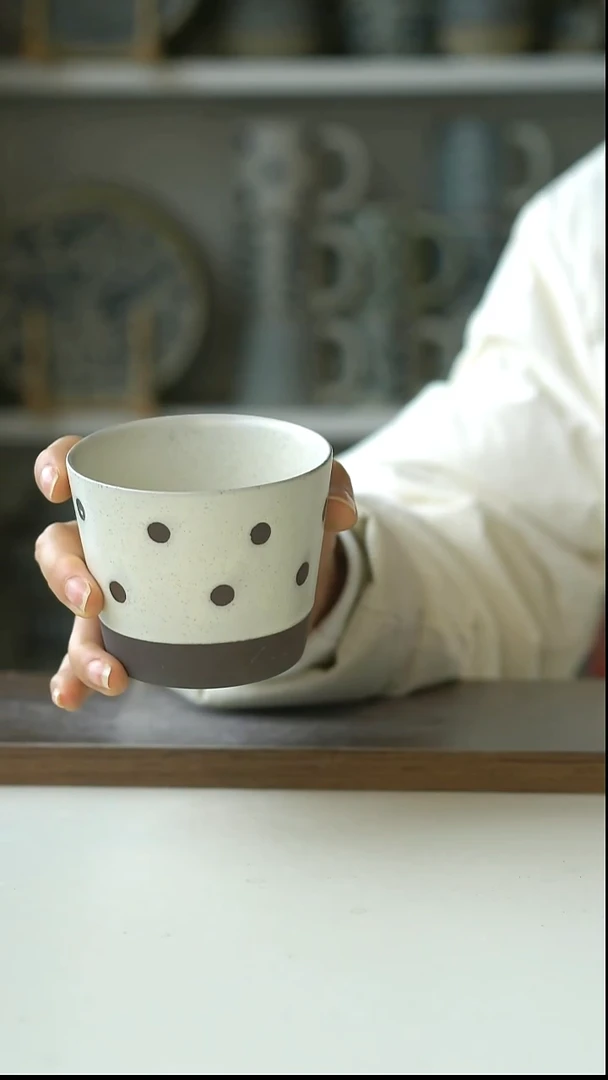 陶Hitable黑巧曲奇猪口杯220ml@4-2@