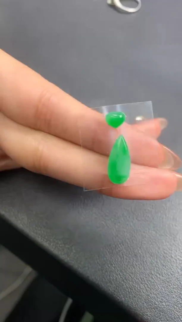 【闪购商品】定制翡翠未镶嵌毛货