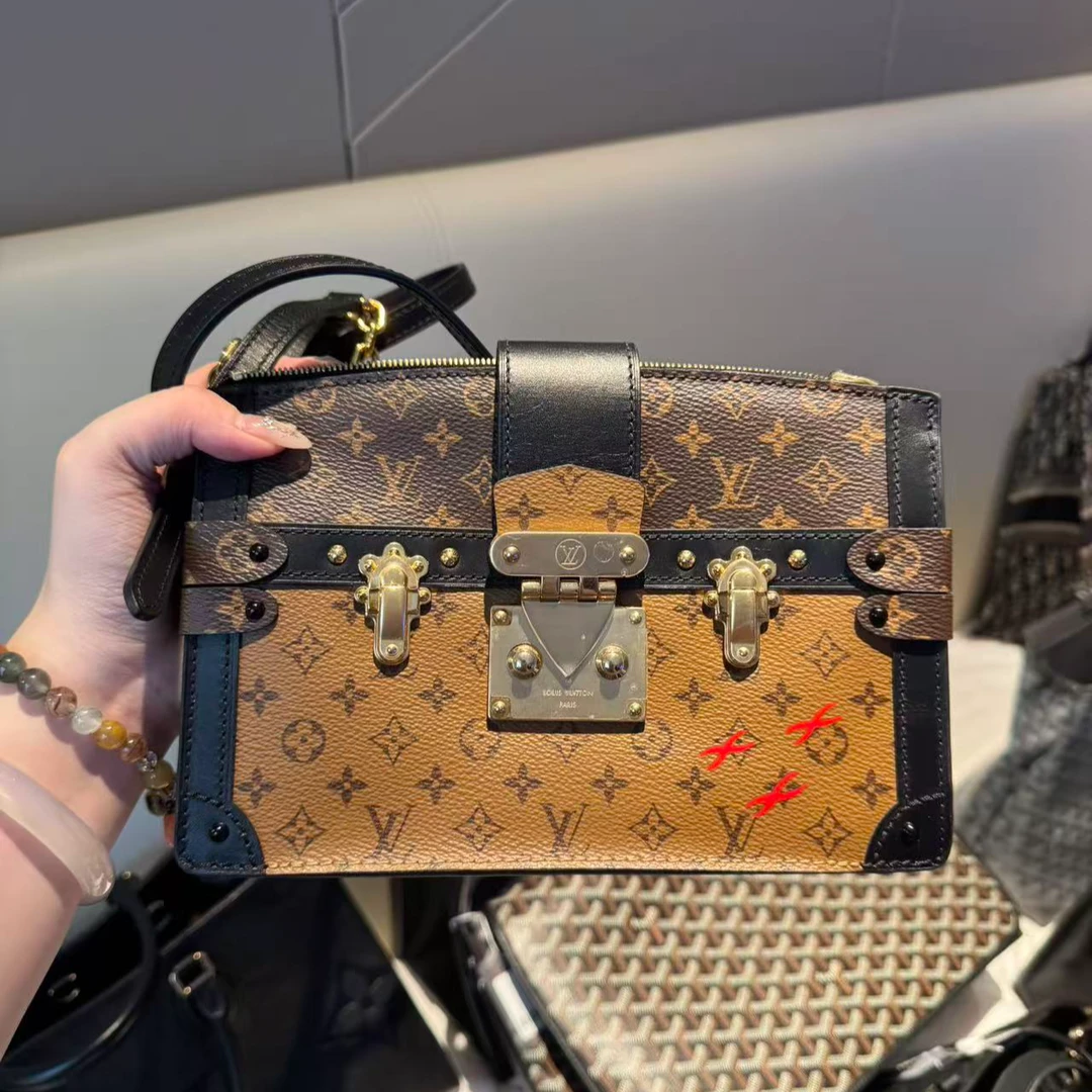 99新 LouisVuitton/路易威登 拼色软盒子/亲妈寄卖/548958