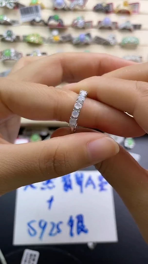 银S925镶嵌戒指翡翠翡翠 蛋面 银S925镶嵌