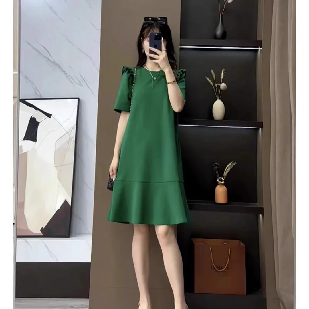 果绿色鱼尾裙子女新款夏季大码微胖显瘦遮肉中长款洋气短袖连衣裙