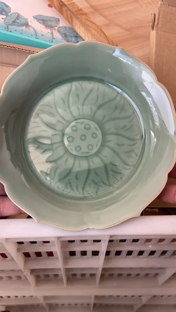 杯子瓷有磕碰的介意勿拍