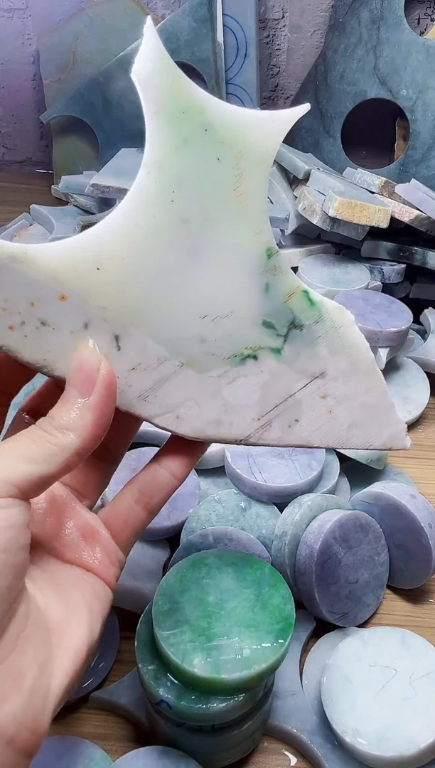 颈饰未镶嵌翡翠天然翡翠A货812