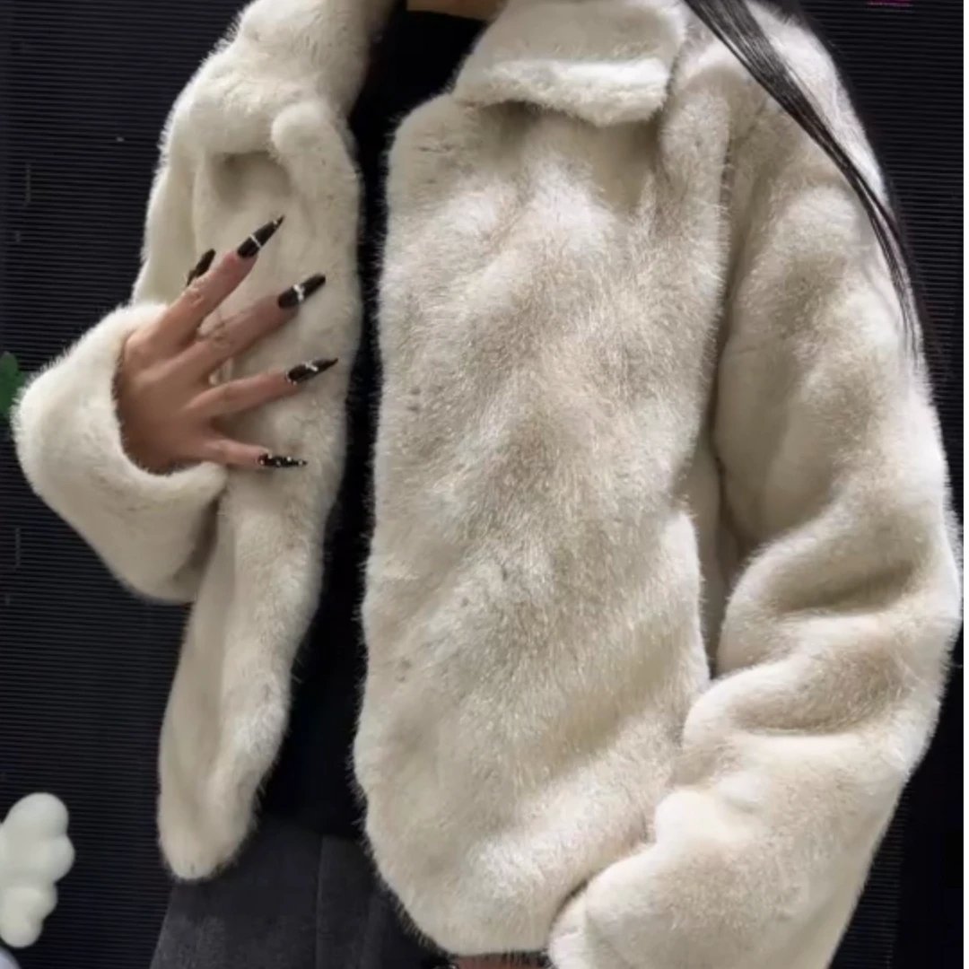 KM北美貂环保毛588152 米色拍（衣长58左右）