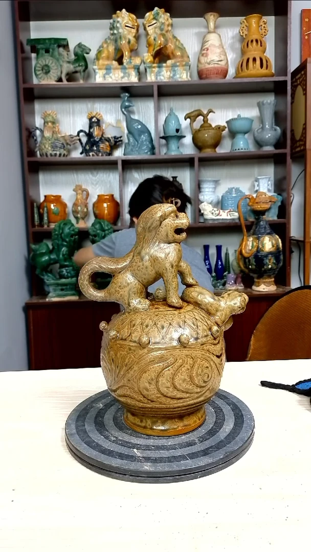 经典精美复古风格瓷器