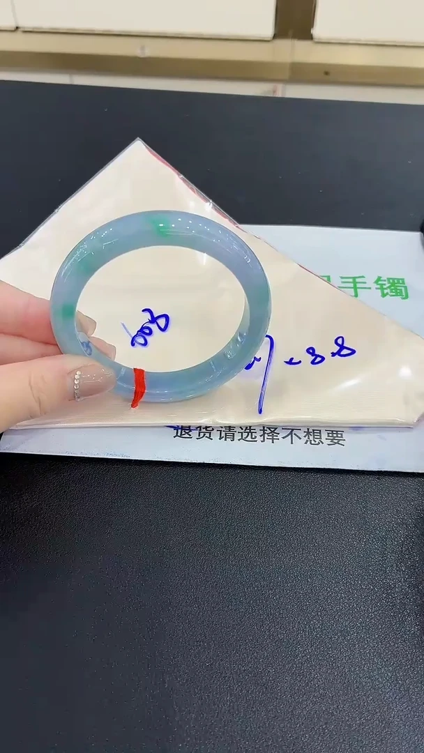 未镶嵌手镯翡翠翡翠手镯