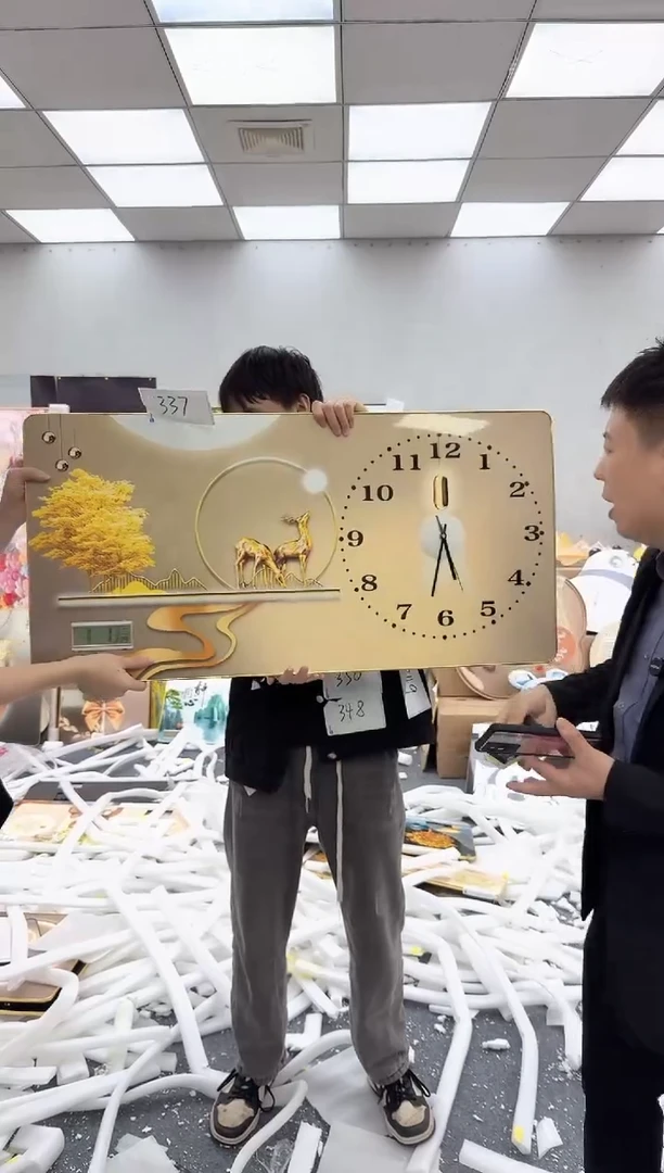 圆形孤品微瑕黑马闪购337