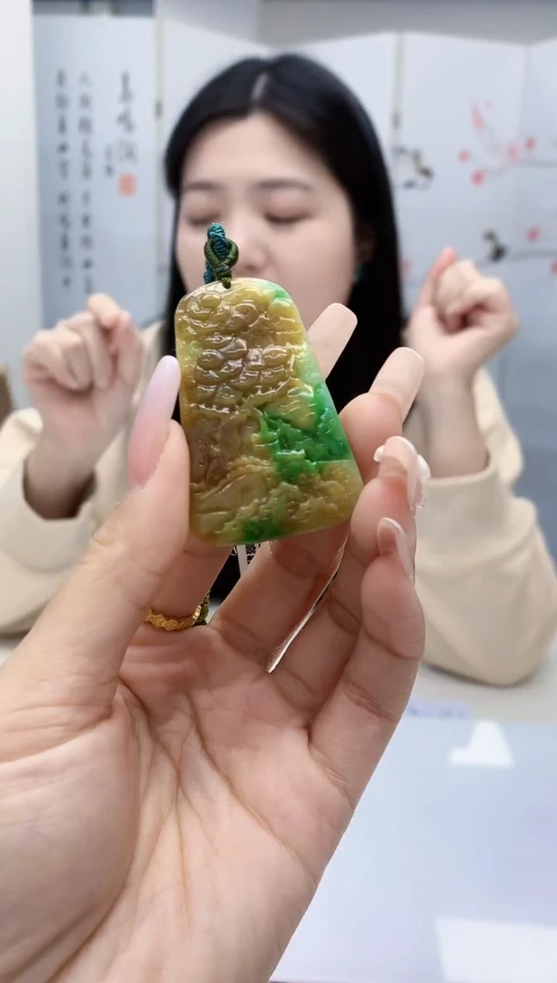 【闪购商品】定制翡翠未镶嵌0405lr-毛货挂件14