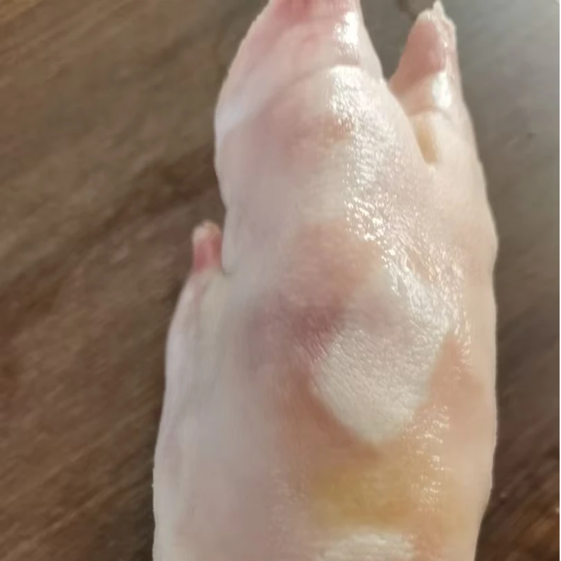 大春家的新鲜生猪蹄