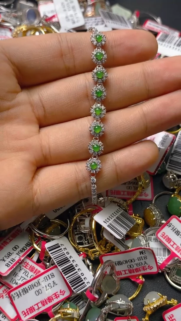 银S925镶嵌戒指翡翠百内无证书