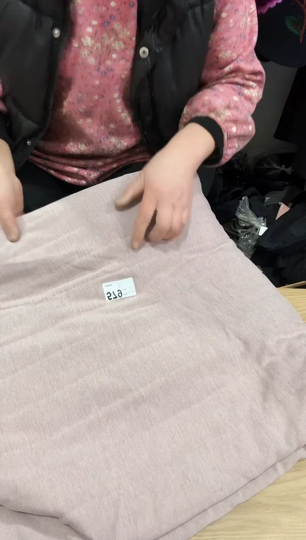 处理绗棉布头一块             680号