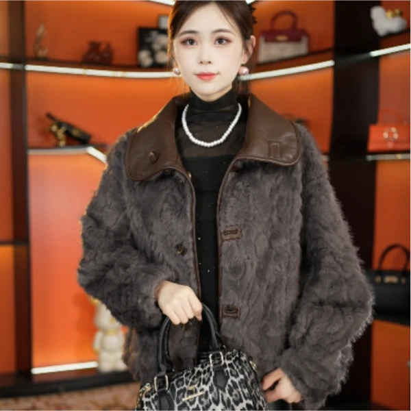 【两面两穿】2025秋冬新款气质高贵时尚女士休闲轻奢翻领加厚女外套