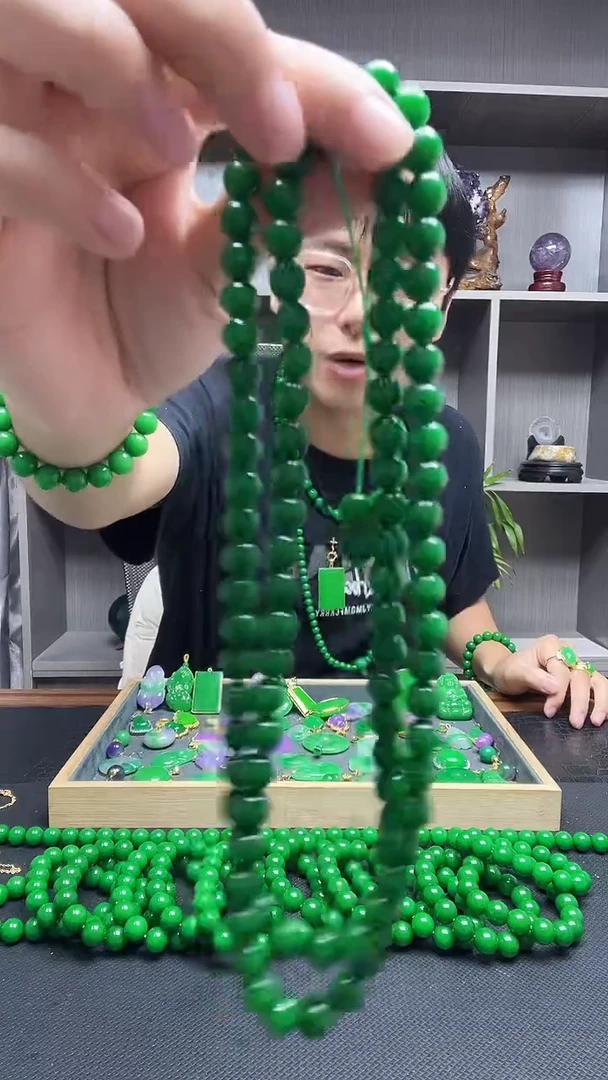 项链未镶嵌翡翠项链