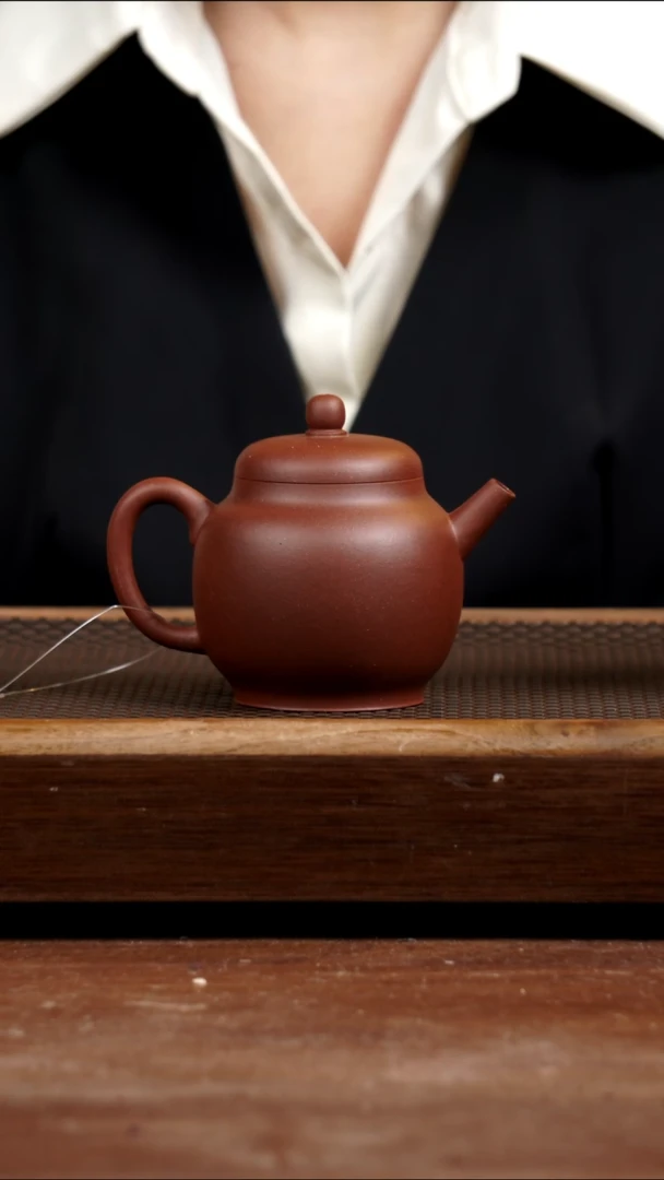 茶壶紫砂玫红底槽青君乐210CC