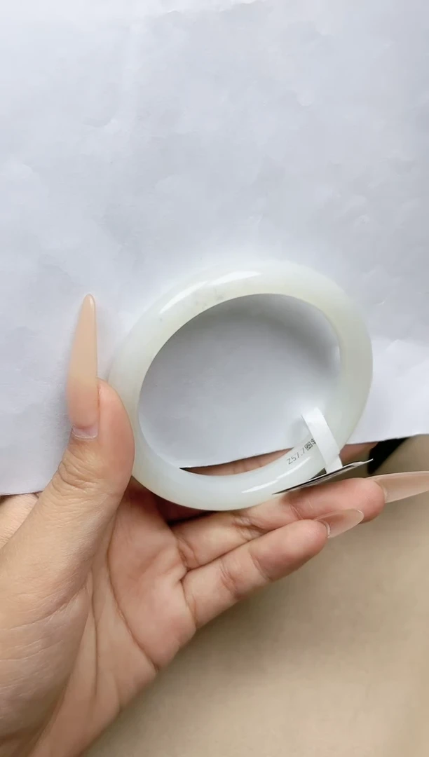 【闪购商品】和田玉手镯未镶嵌57/58圈口 YY