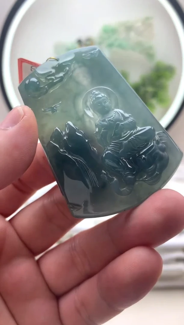 颈饰未镶嵌翡翠普贤