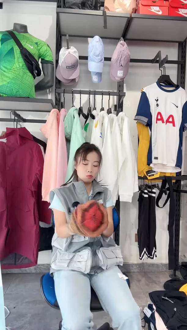 1569 编码 瑕疵款直播间过款为准 尺码