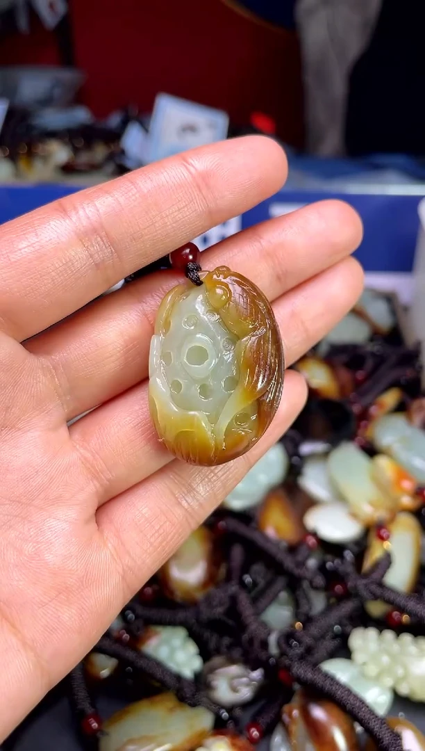 【闪购商品】和田玉颈饰未镶嵌131