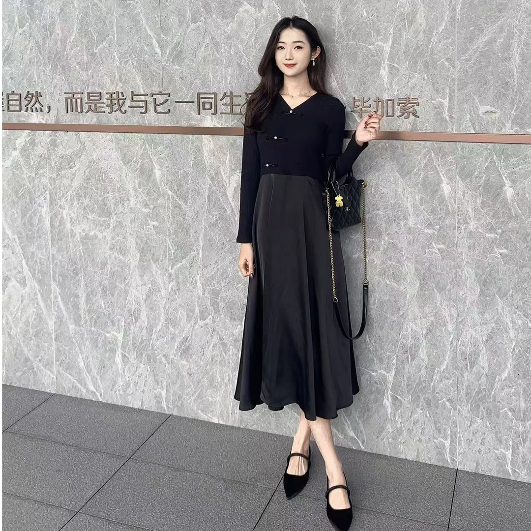 【盘扣款】2025新中式改良旗袍v领新款长袖盘扣拼接长裙高级感打底