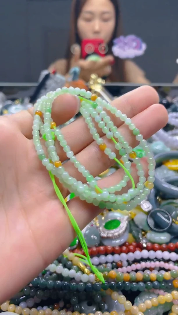颈饰未镶嵌翡翠3MM/D/翡翠A货，一件也是批发价