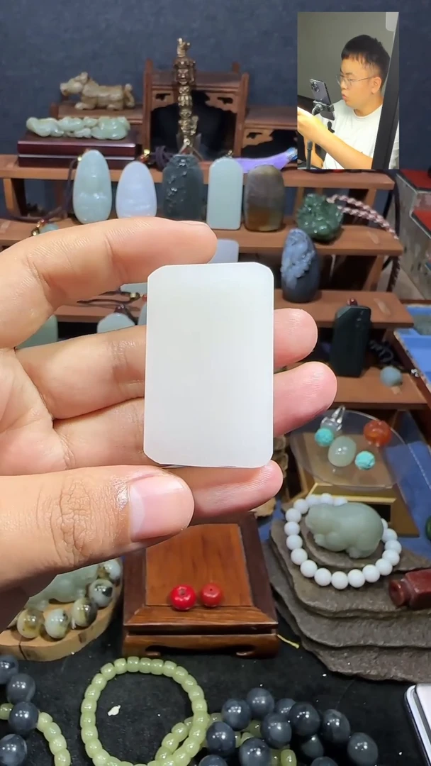 和田玉未镶嵌颈饰德****店片料