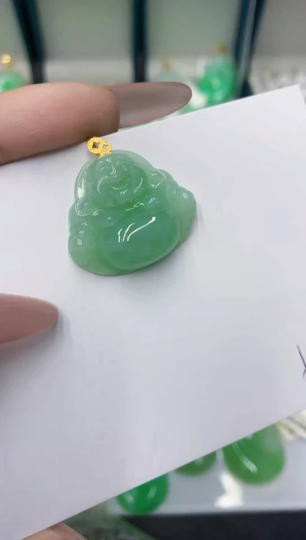 颈饰18K金镶嵌翡翠111111